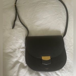 Celine Medium Trotteur Cross body bag excellent condition